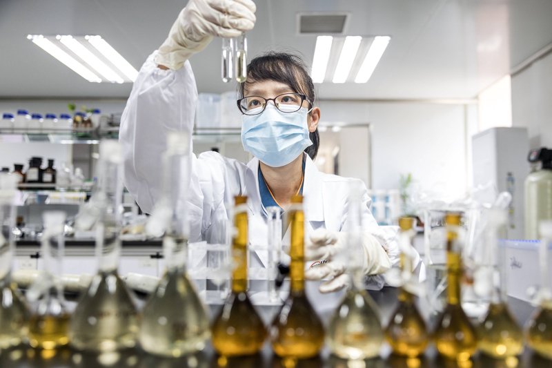 生物技术研发引领未来医疗潮流